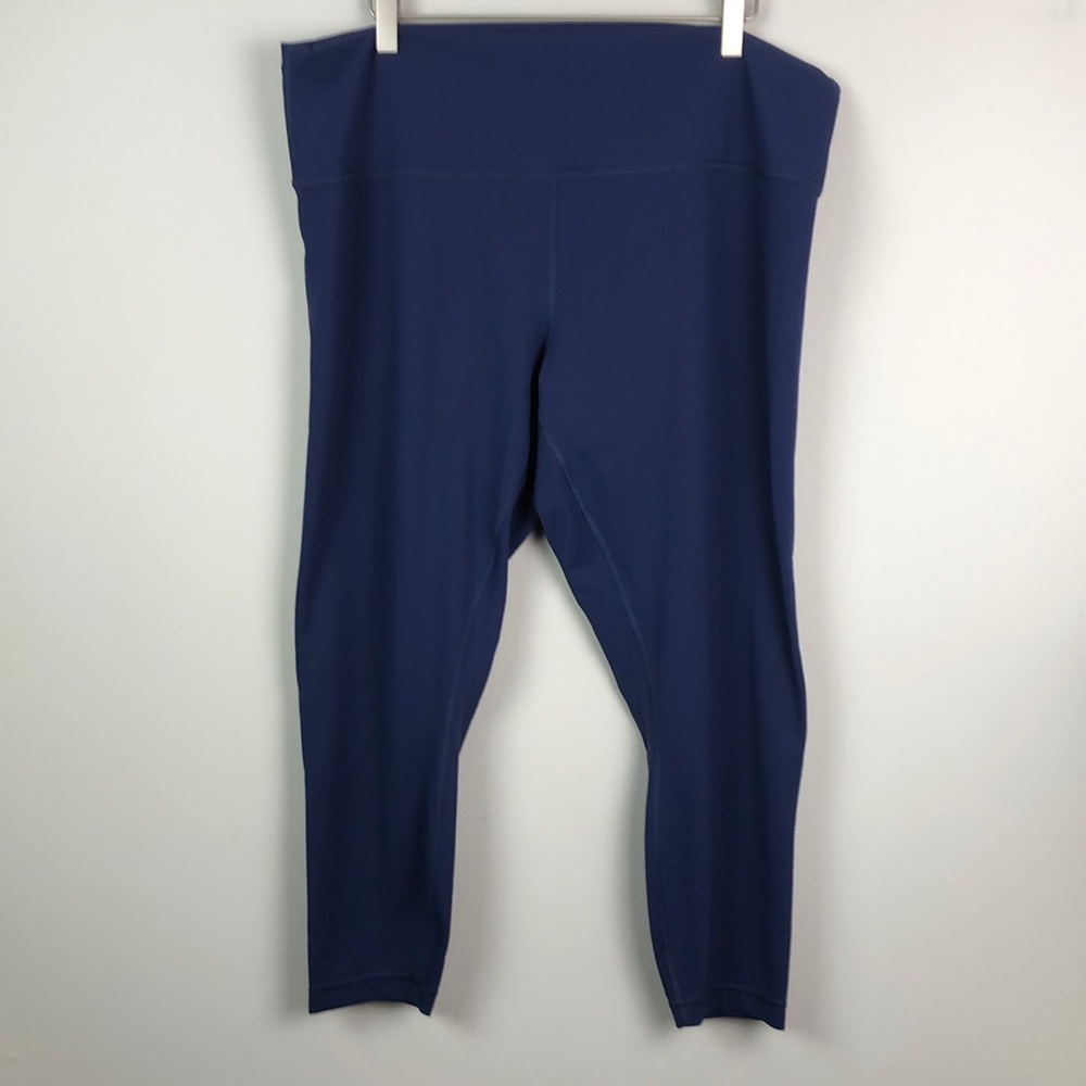 Lululemon High Waisted Cropped Leggings Plus Sized - Picture 7 of 7